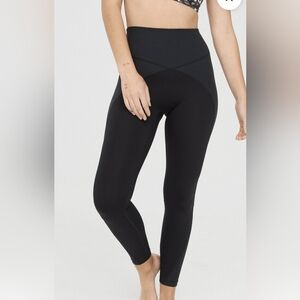 Aerie OFFLINE Goals High Waisted Ribbed Legging Medium Black